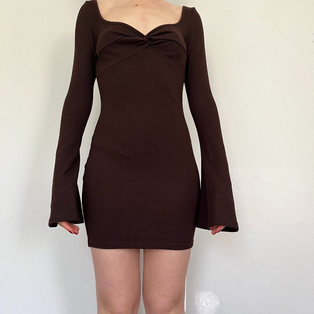 brown long sleeve short dress